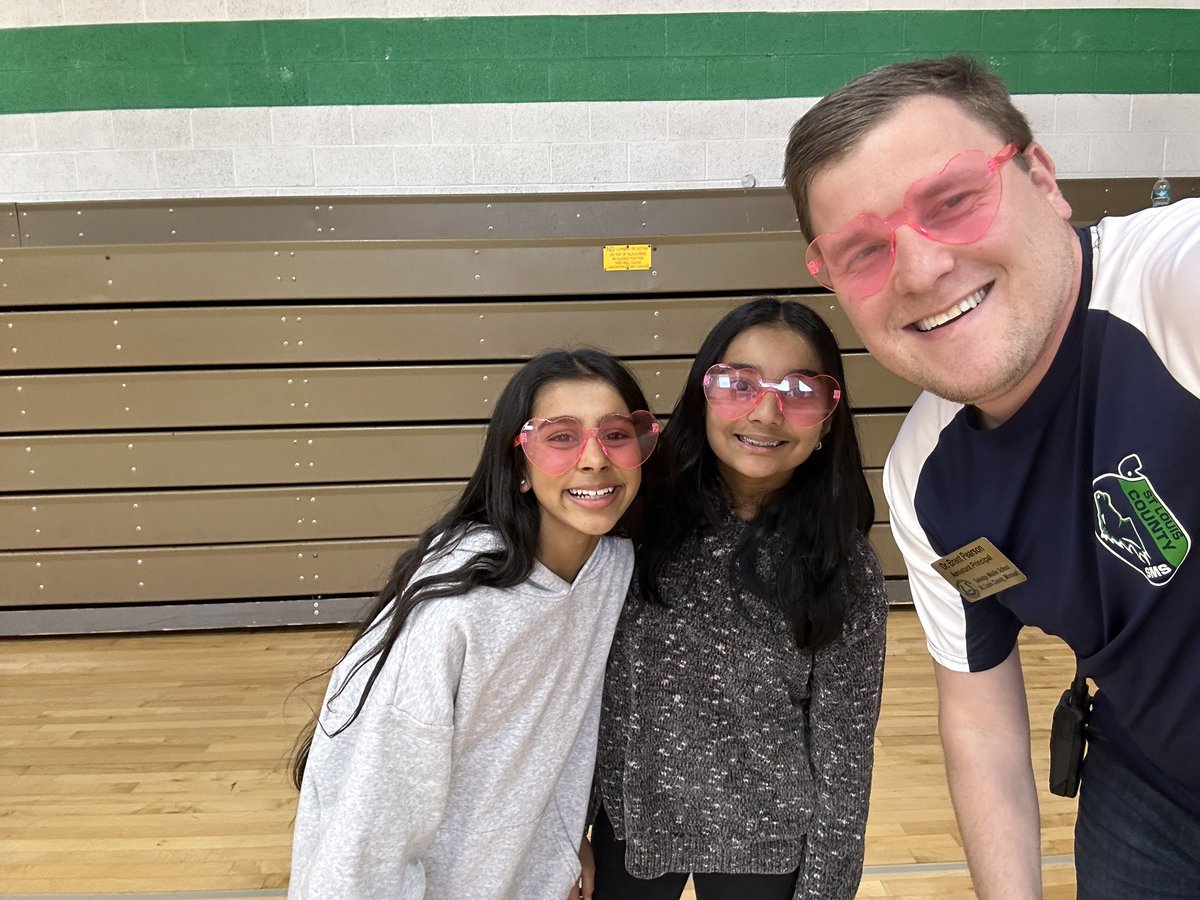 b_pearson's tweet photo. Great time at the Barbie Dance put on by SMS StuCo this afternoon! #SMSRocks @SMSstallions https://t.co/eIeCwP9q9G
