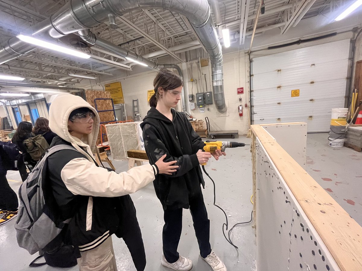 The 2024 Nova Scotia Skills Competition at NSCC was AMAZING today! Students were outgoing, tried their hand at various trades and skills, and were engaged in a variety of hands on activities.