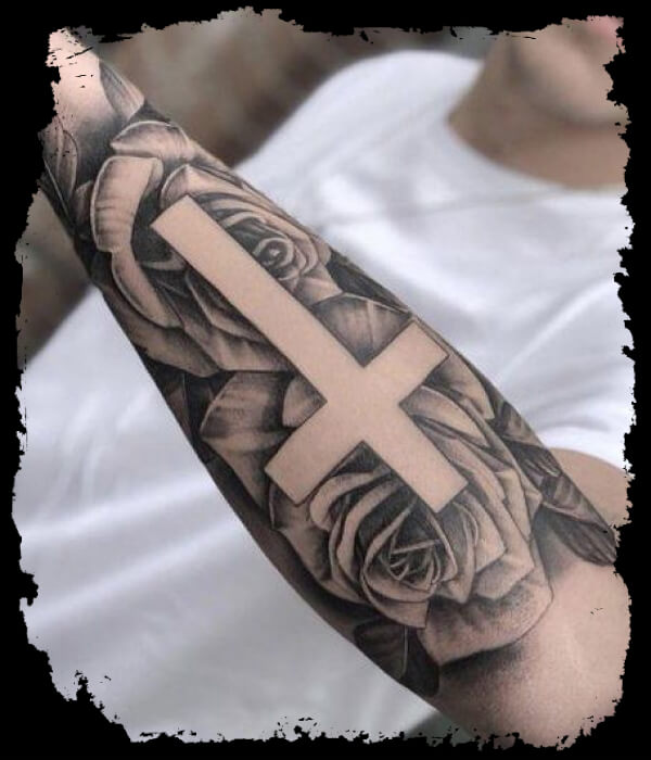 Creative Crucifix Tattoo Design and Idea
.
.
rb.gy/bak0b6
#CrucifixTattoo #CreativeTattoos #TattooIdeas #BodyArt #InkArt #Tattoos #ReligiousTattoos #Faith #SpiritualTattoos #TattooDesigns #TattooArtists