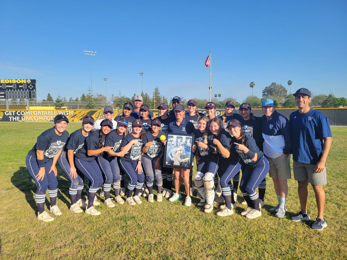BullardSports's tweet photo. Congratulations to Coach Jamie Maxey on her 500th career victory. 
@CalHiSports @FresnoBeeSports @fresnounified https://t.co/M3jWb9gScA