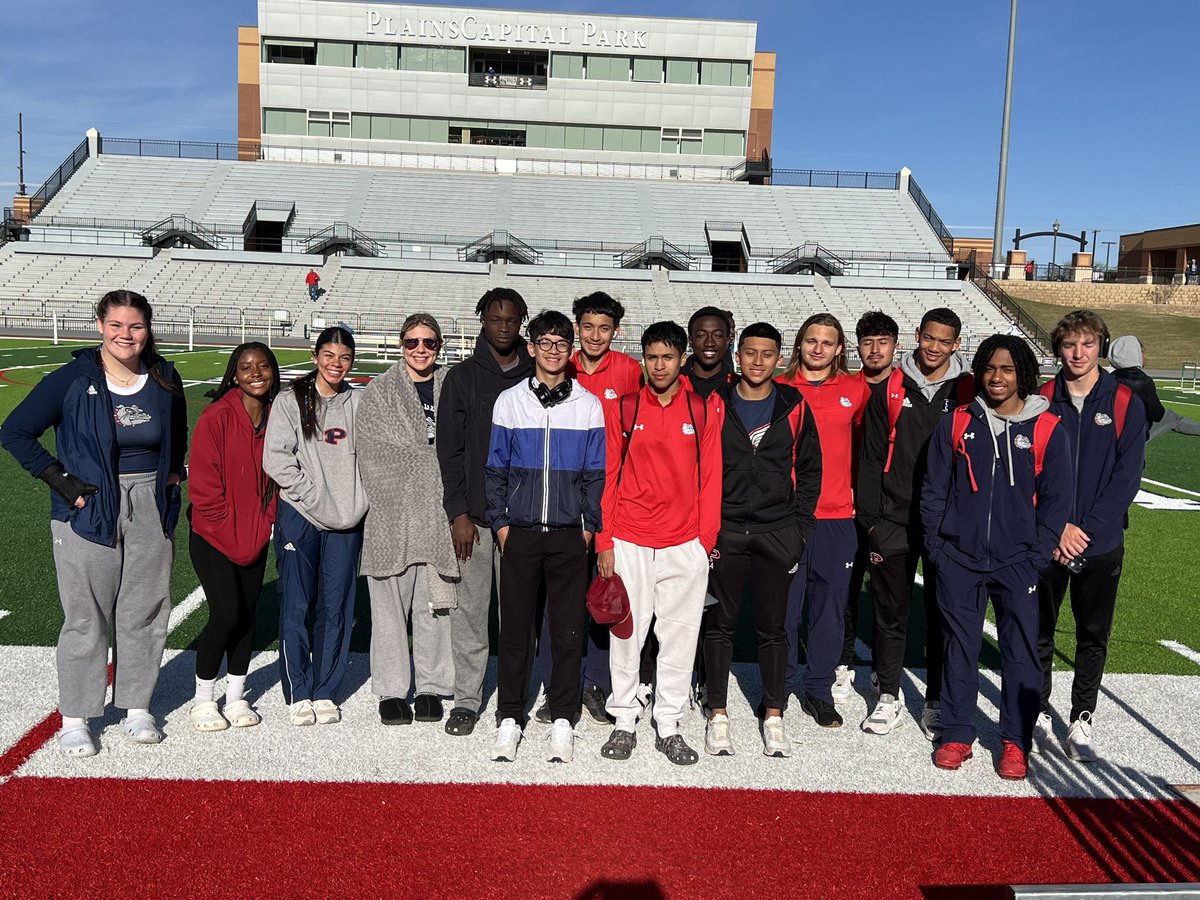 Congratulations to the Regional Qualifiers! Ava Rushing, Riley Curtis, Jaiden Esquivel, 4x200 relay (Marcus Petty, Brock Nails, Ryder Walter, Maddox Ellis)