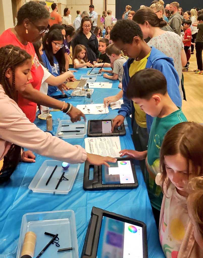 PROUD! <a href="/BraddockElem/">Braddock Elementary</a> Leadership Ambassadors participated🦅 <a href="/WakefieldForest/">Wakefield Forest ES</a> STEAM Fair as XSTREAM Robotics Club members! The girls conducted interactive demonstrations for mini <a href="/Sphero/">Sphero</a>, <a href="/HexbugsI/">I Eat Hexbugs</a> &amp; @ARosieRiveter Self Stopping Robots. Excellent 👏🏽👏🏽👏🏽👏🏽 Presentation! <a href="/FCPSRegion6/">FCPS Region 6</a>