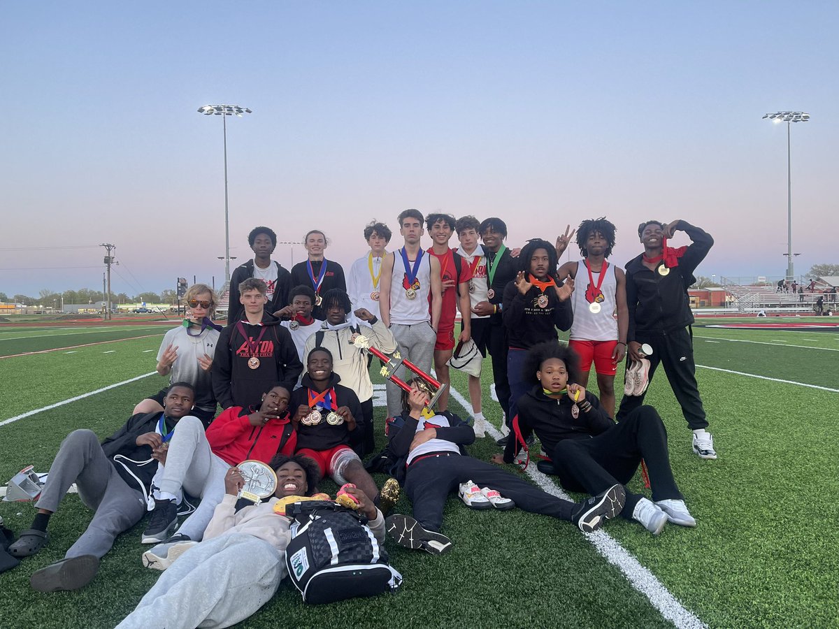 2nd 🥈 Place GC invite!