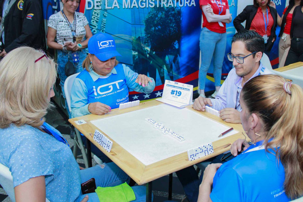 #12Abr A fin de incentivar el sano esparcimiento y el acercamiento entre las trabajadoras y los trabajadores del Sistema Judicial, realizamos un 'Encuentro Amistoso de Dominó', entre la @IGTaldia la @DEM_TSJ y la @enm_rbv