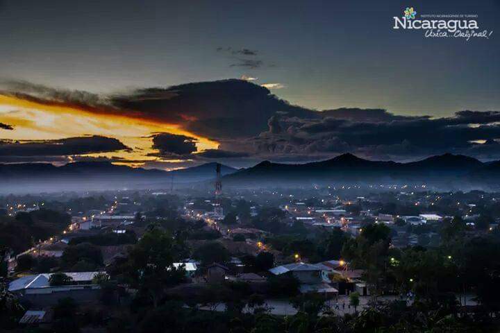 💥Buenas noches Ocotal Nicaragua, la Sultana del Norte 🌲⛰️ 💥Good evening Ocotal Nicaragua, the Sultana of the North🌲⛰️