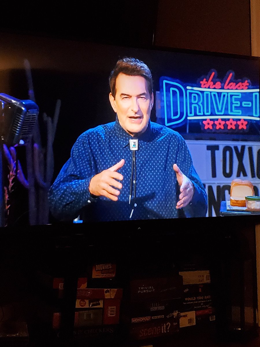 ejb8274's tweet image. @therealjoebob talking about Buffalo and the History of Wings warms my Black Heart!!🖤 Cauliflower Wings are pretty good, though! @SetDarcyFree @TheMutantFam #thelastdrivein