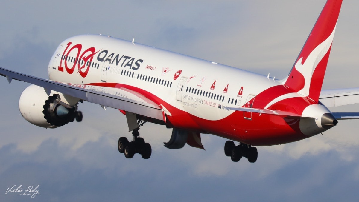 Qantas has paused non-stop flights between Perth and London amid concerns Iran could launch an imminent attack on Israel. The QF9 service – one of the world’s longest – will now stop over in Singapore. bit.ly/3vPZz4f