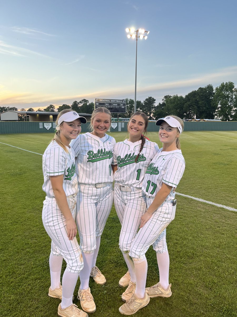 Lady Dogs get a 13-2 win over Woodville to punch their ticket to the play for the 13th consecutive year. Congrats to our seniors for our players of the game tonight. Texas Air Conditioning <a href="/CentralAthDept/">Central ISD Athletics</a>  <a href="/TXPrepSoftball/">Texas Prep Softball</a>