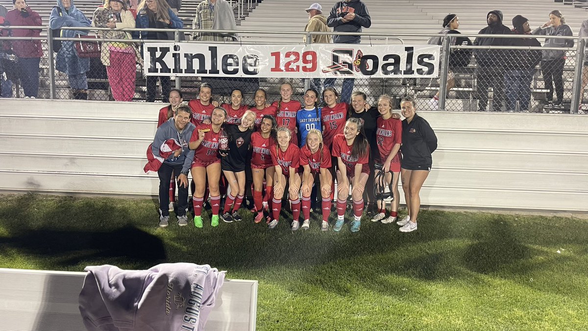 namick1813's tweet photo. They did and SHE did too!! HUGE region win tonight and school record broken!!! Way to go #17!! #girlpower💪 @GHSLadyIndians @Mama__Deana @GABC_Indians https://t.co/BQR1cyjk4J