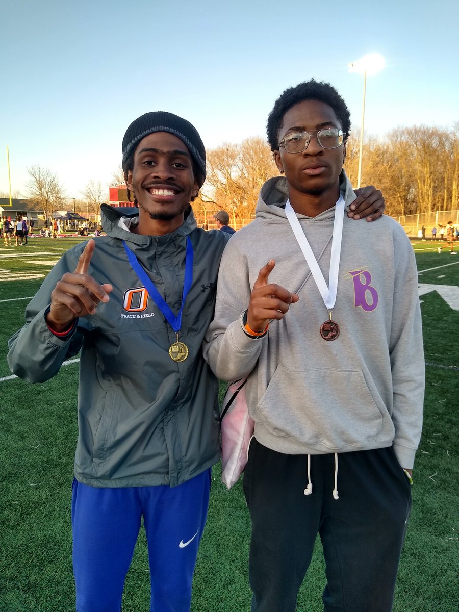 Linton and Emeka also take 1st and 3rd in 300 hurdles. Nice work boys! @OSHorioles