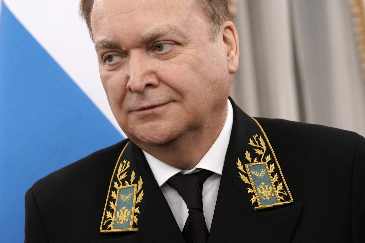 💬 Anatoly Antonov: The announced strict prohibitions on trade with our aluminum, copper and nickel are another unjustified and politicized step. Moreover, this decision is not even a “shot in the foot”, but sort of reckless gunfire. 📎 t.me/EmbUSA/6437