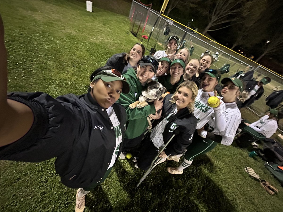 Green Hill Softball tweet media
