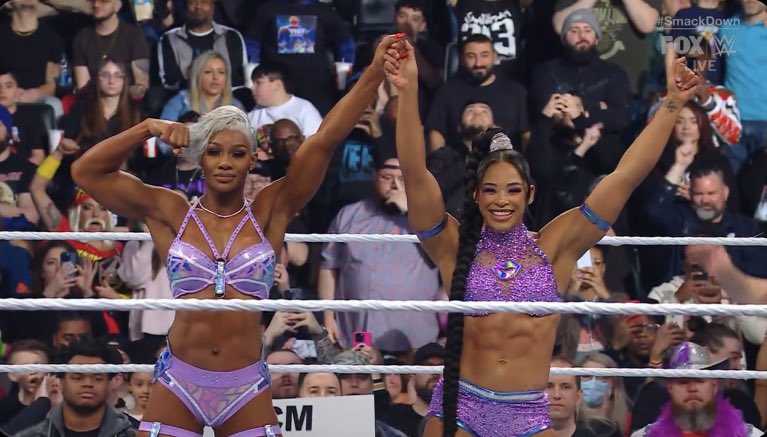 GeoffRhymer's tweet photo. Bianca and Jade Cargill As A Team!! Iโm ok with that!! #SMACKDOWN ๐๐#STORMEST https://t.co/wvrUO4ydQV