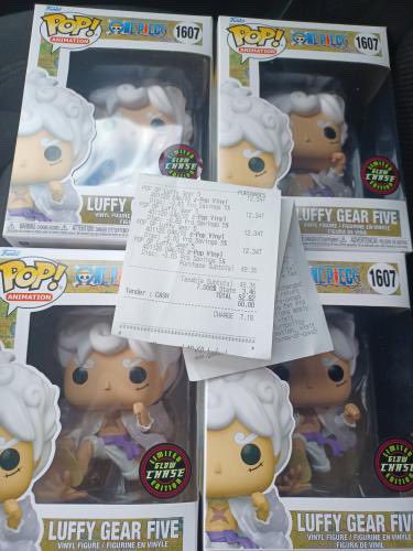 Check your local GameStop stores for potential Luffy chases! One location received 5 and 4 were chases.
.
Credit @cjrocks528
#OnePiece #Funko #FunkoPop #FunkoPopVinyl #Pop #PopVinyl #Collectibles #Collectible #FunkoCollector #FunkoPops #Collector #Toy #Toys #DisTrackers