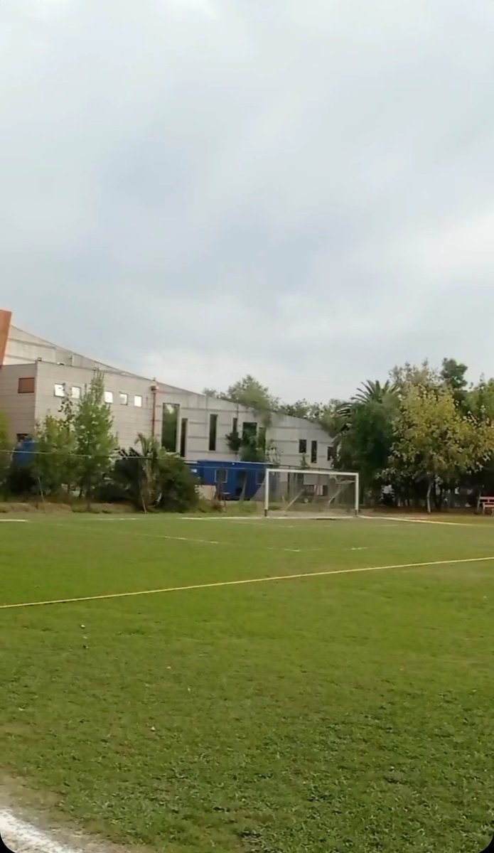 Coach_Benja's tweet photo. beautiful weather for a new training ⚽☁️ https://t.co/XhHFQABjoh