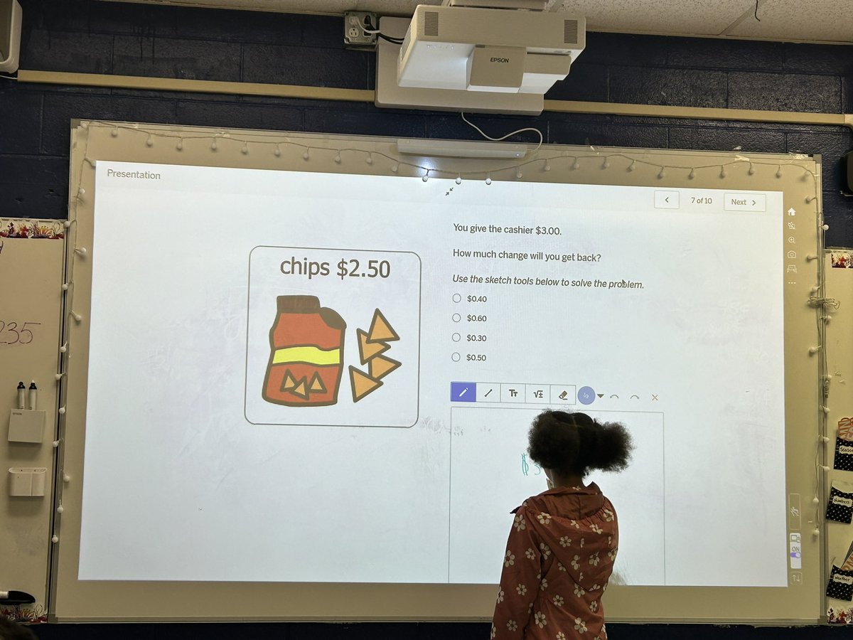 Earlier this week, I had a blast co-teaching a lesson on making change in Ms. McAllister’s 3rd grade class! We used a great DESMOS lesson. The kids were engaged and were making real life connections. #SPSCreatesAchievers @SPS_Mathematics @EFES_Proud