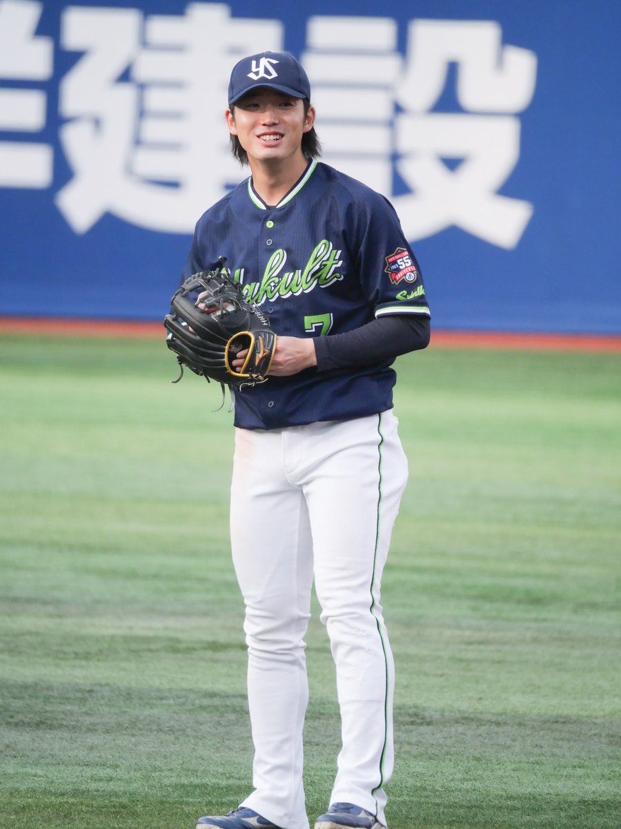 20240412 ハマスタ シートノック前ずっと笑ってたなあ☺️ #swallows #長岡秀樹