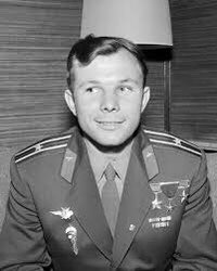 Not doing good. All nighter was very bad idea but I’m too far in to give up so imma go watch first man and maybe play around in reentry for a bit. 

Here’s yuri Gagarin, John young and Robert crippen