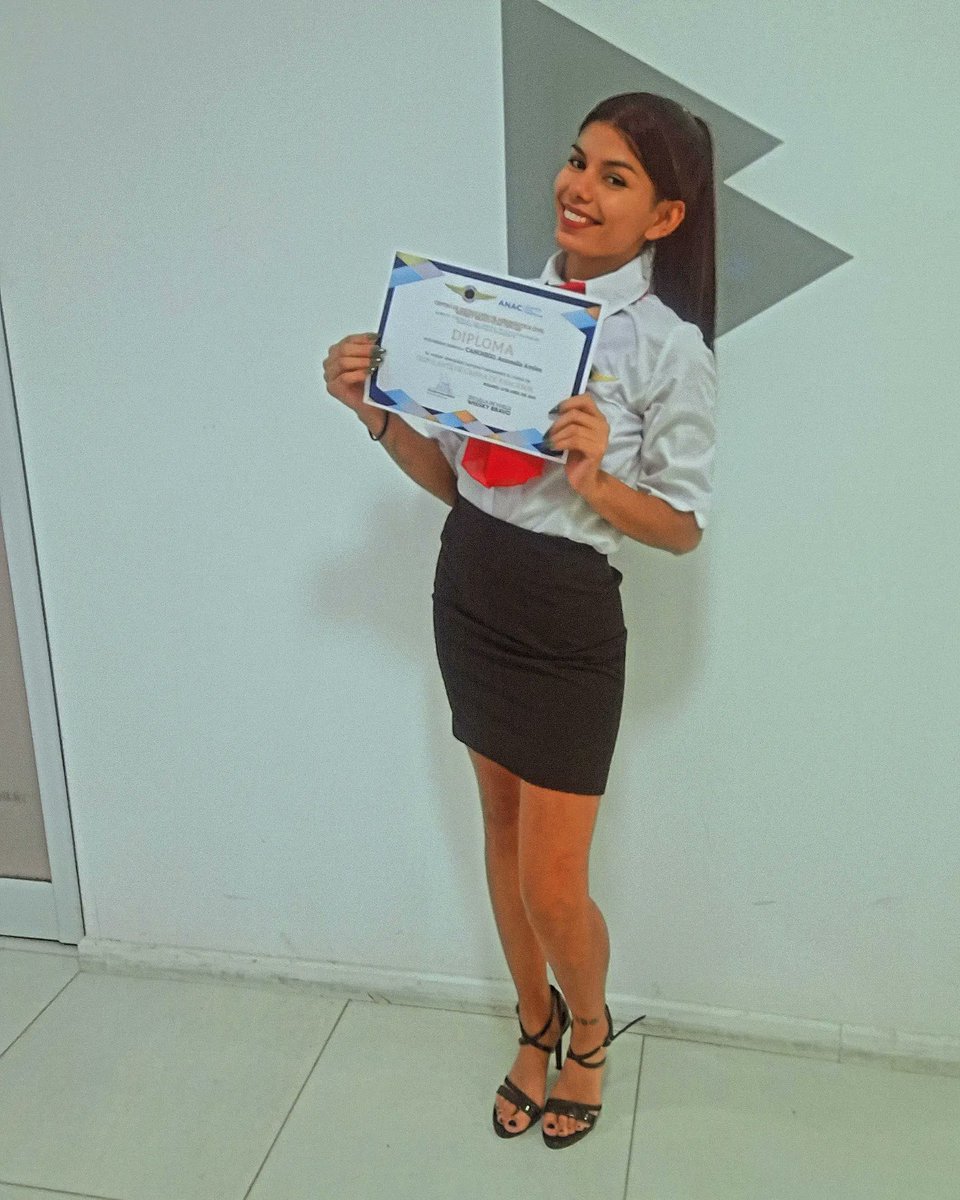 Acá también ♡ Oficialmente #Azafata #Tcp