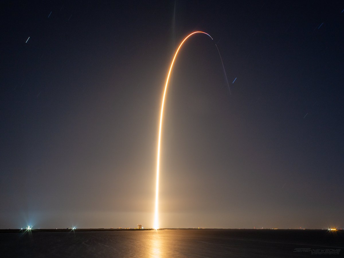 Falcon 9 B1062 makes its 20th flight to the stars, officially doubling the initial goal of flights for a Falcon 9 booster!