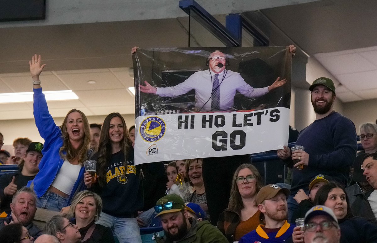 BladesHockey's tweet photo. Bring on the second, and @Bladesvoice!

👂 @600CJWW https://t.co/LIOYX3wCRz