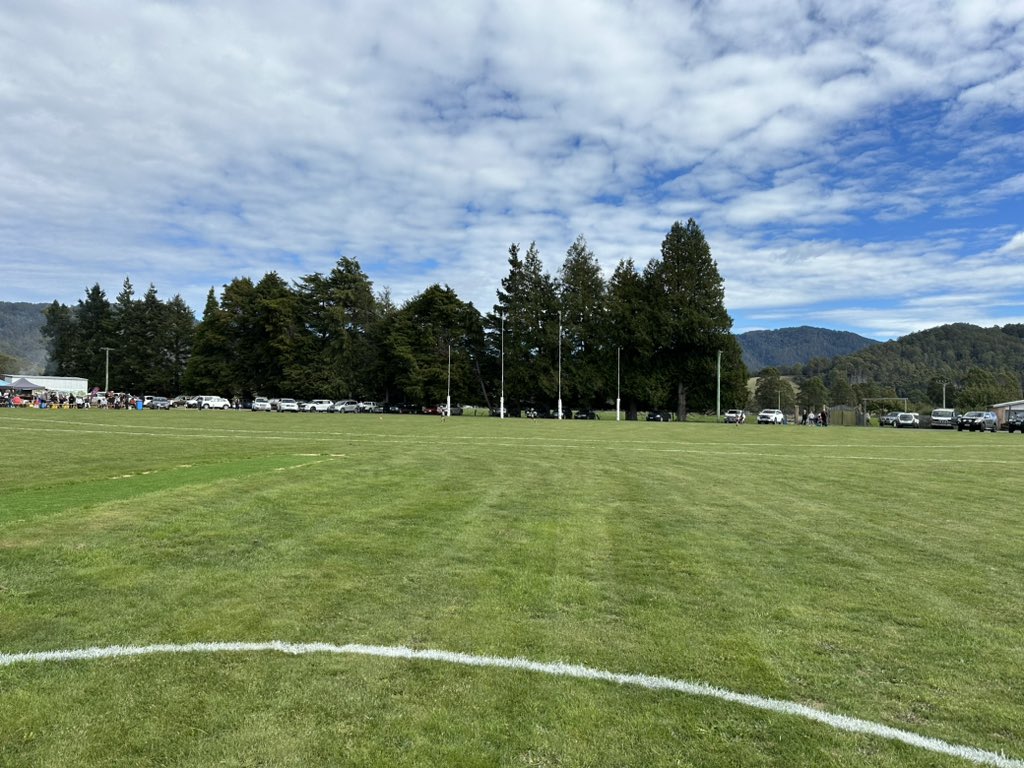 DamianPGill's tweet photo. Pyengana Heritage Game - local footy like this is good for the soul https://t.co/fC4AsSJLNq