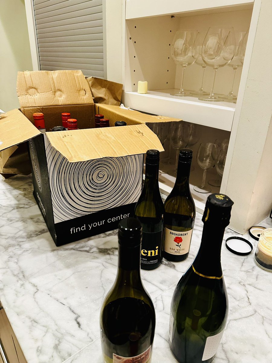 Lin_2mars's tweet photo. The exciting evening is filled with good wine, delicious food, our AquaLabs NY team, and partners – a special moment worth cherishing! 🍾️🍾️

Great to meet new friends, thanks to everyone for coming to our event! 
@eshita  @QEDProtocol  @Arrington_Cap  @1kxnetwork 

#AquaLabs #NewYork