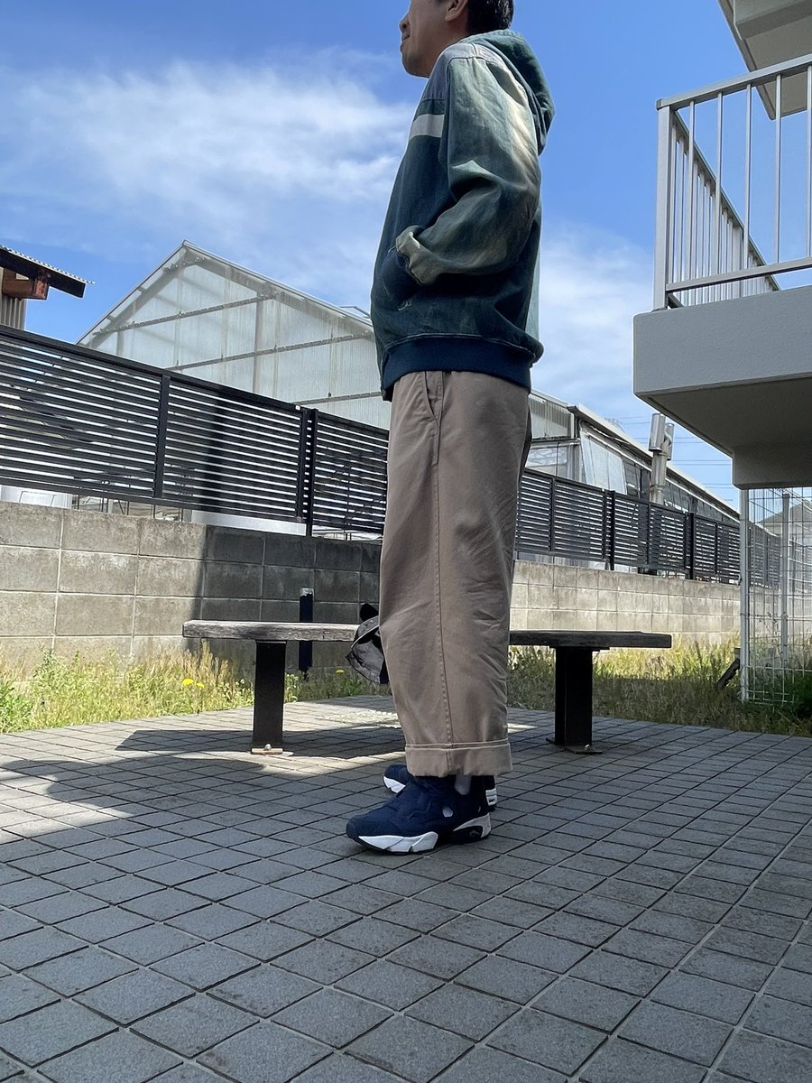 g_gorilla55's tweet photo. 束の間の東京。
天気、良きです。
娘と動物園行ってゴリラの研究してきます。
Jacket : #realmadhectic
tshirts : #wharehouse
Pants : #buzzrickson
belt : #bulebule
sneaker : #instapuppy
#40代メンズファッション
#今日のこんな感じ
#コリカジ https://t.co/GnKgkhZxp5