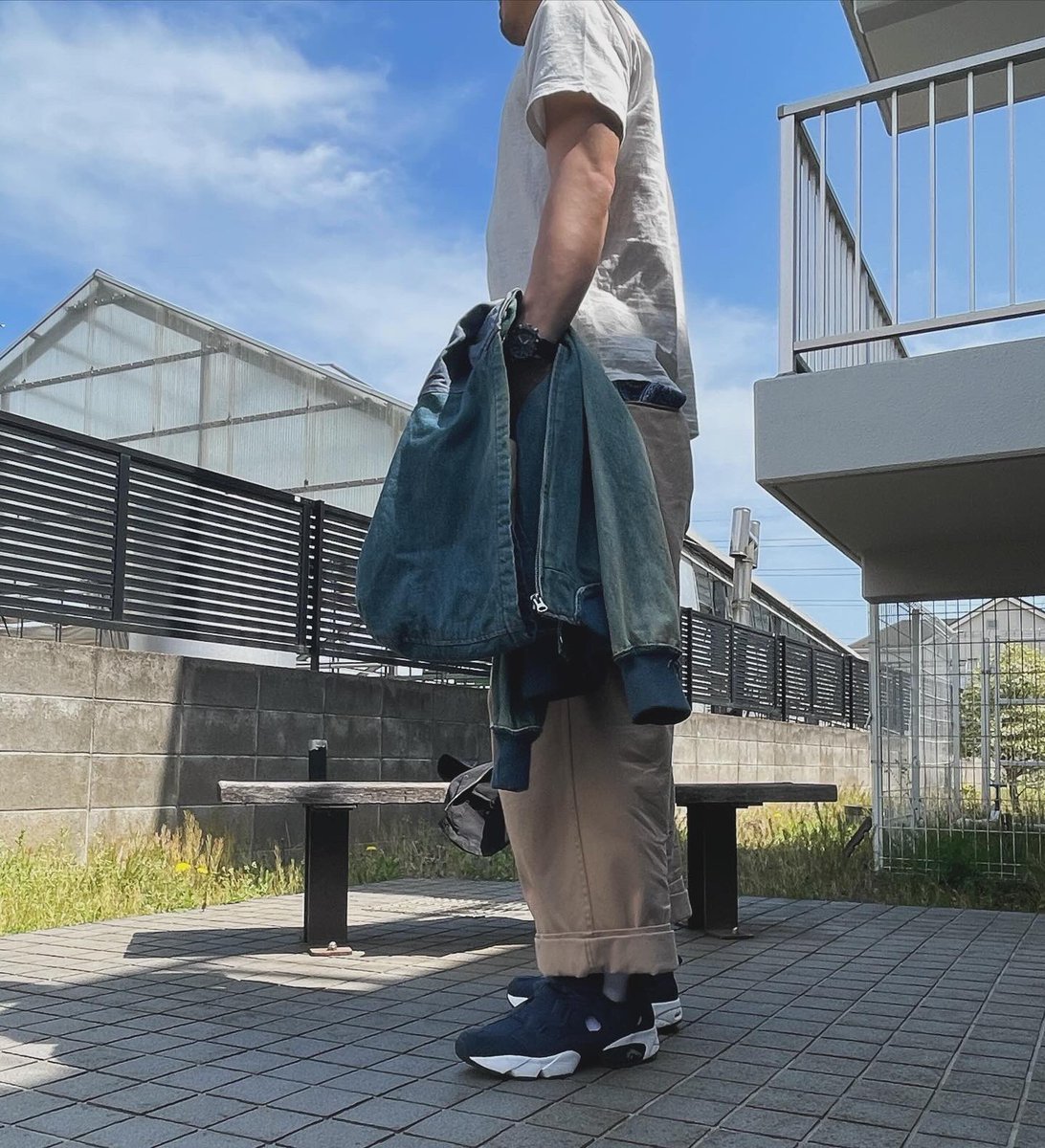 g_gorilla55's tweet photo. 束の間の東京。
天気、良きです。
娘と動物園行ってゴリラの研究してきます。
Jacket : #realmadhectic
tshirts : #wharehouse
Pants : #buzzrickson
belt : #bulebule
sneaker : #instapuppy
#40代メンズファッション
#今日のこんな感じ
#コリカジ https://t.co/GnKgkhZxp5
