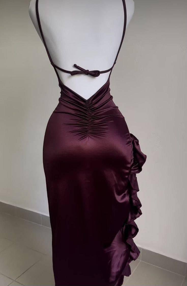 This dressssss!😮‍💨🖤