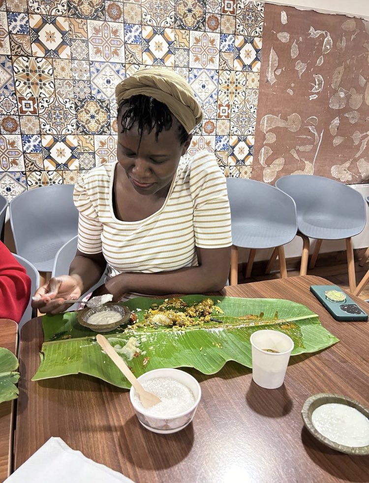 We were welcomed at the World Trade Centre with a delectable menu on banana leaves. India has many dishes that I prefer to call ‘whatevers’, but this particular one was quite impressive! @GretaThunberg where are you?😊 We have progressed with this climate change thing😊