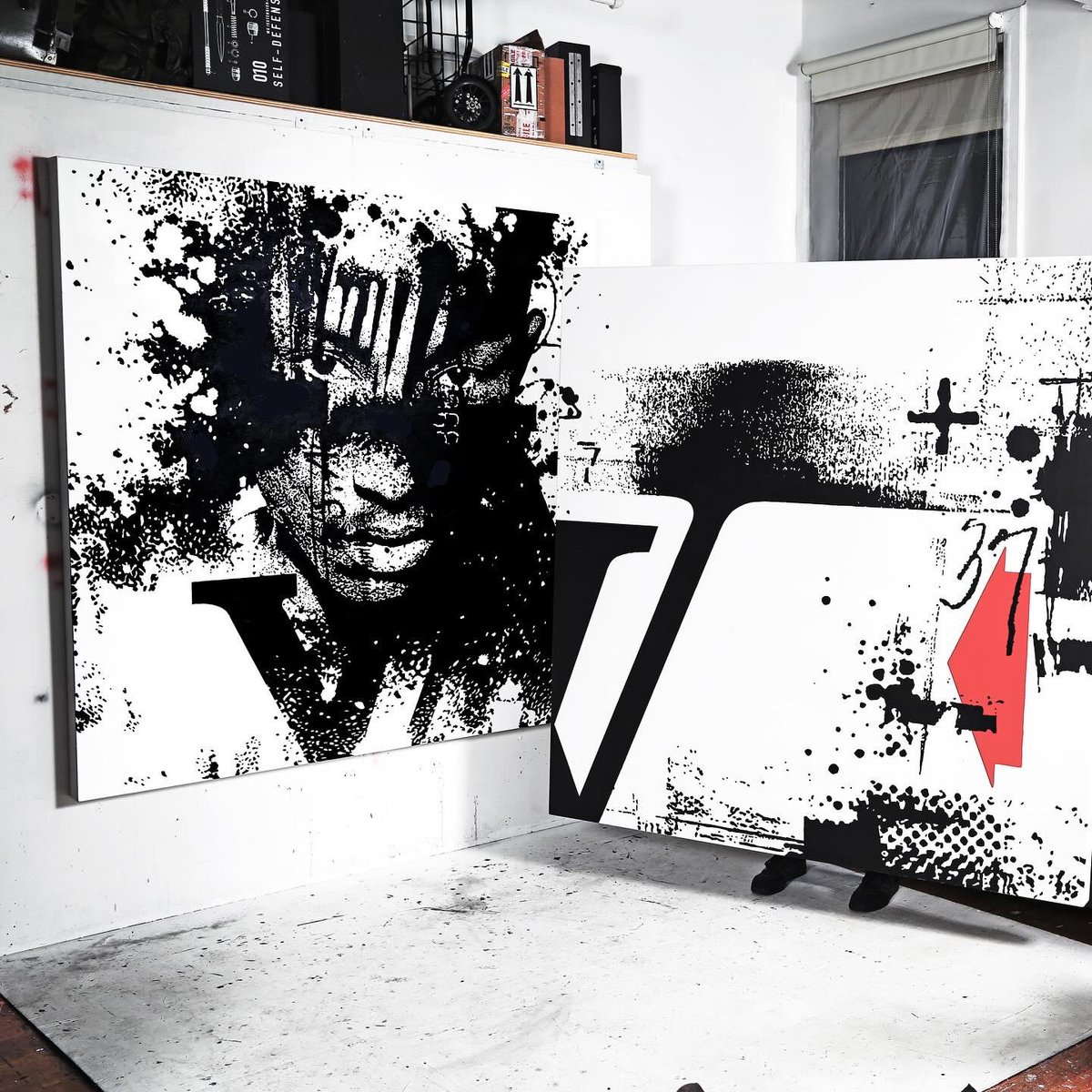 wkinteract's tweet photo. Introducing my NEW latest masterpiece, a magnificent triptych portrait. Pharrell Williams himself while highlighting his profound association with the illustrious brand, Louis Vuitton.

 @pharrell #pharellwilliams @wkinteract @jeralb3 #louisvuitton @pwilliamsworld https://t.co/xn5J19QqHw