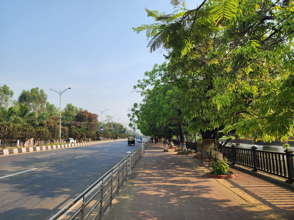 Spiderspiding's tweet photo. Good Morning X
Imphal is so much cleaner without them monkeys 🐒 🍪🍪 https://t.co/r2QECvrZkJ