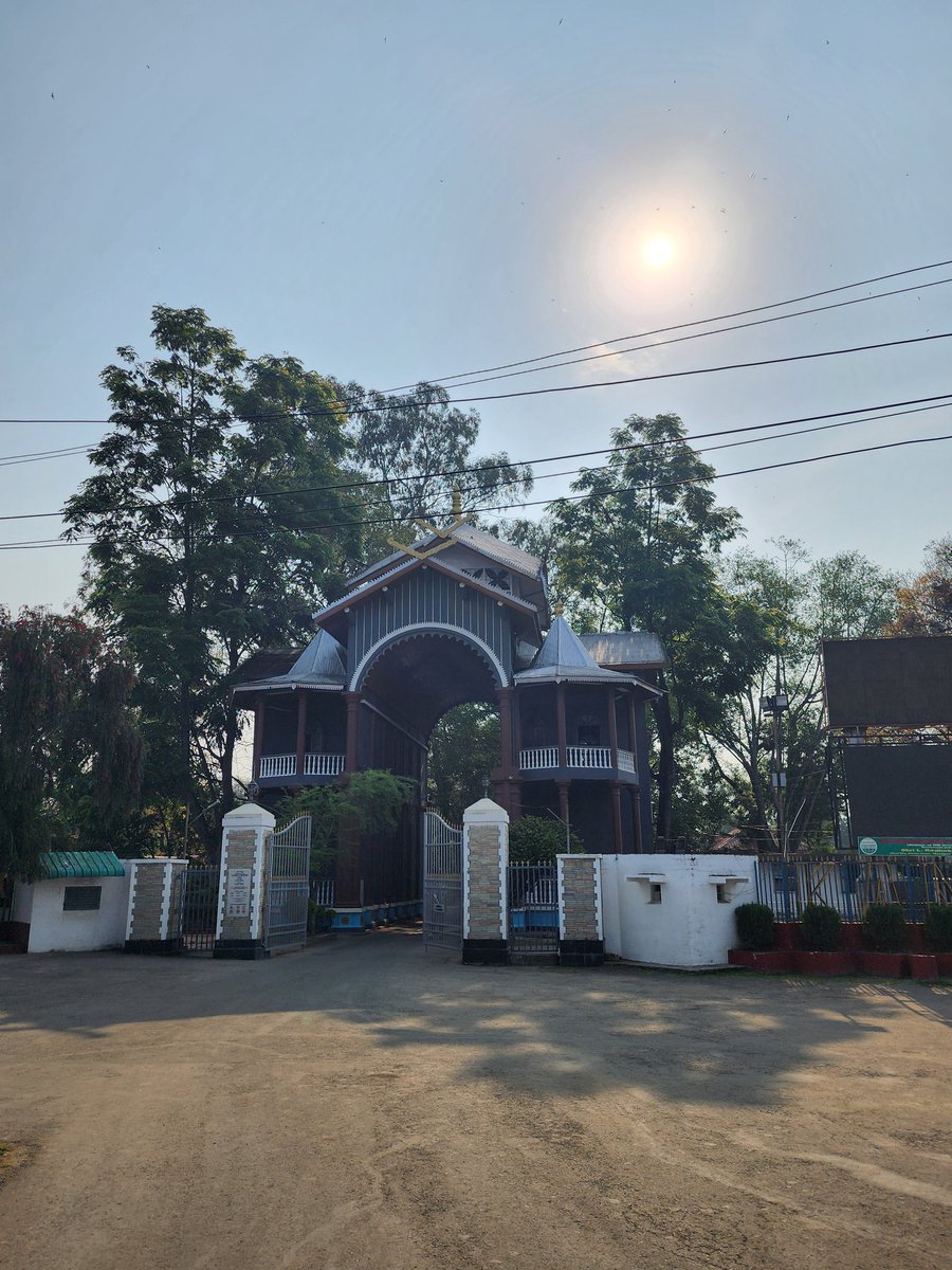Spiderspiding's tweet photo. Good Morning X
Imphal is so much cleaner without them monkeys 🐒 🍪🍪 https://t.co/r2QECvrZkJ
