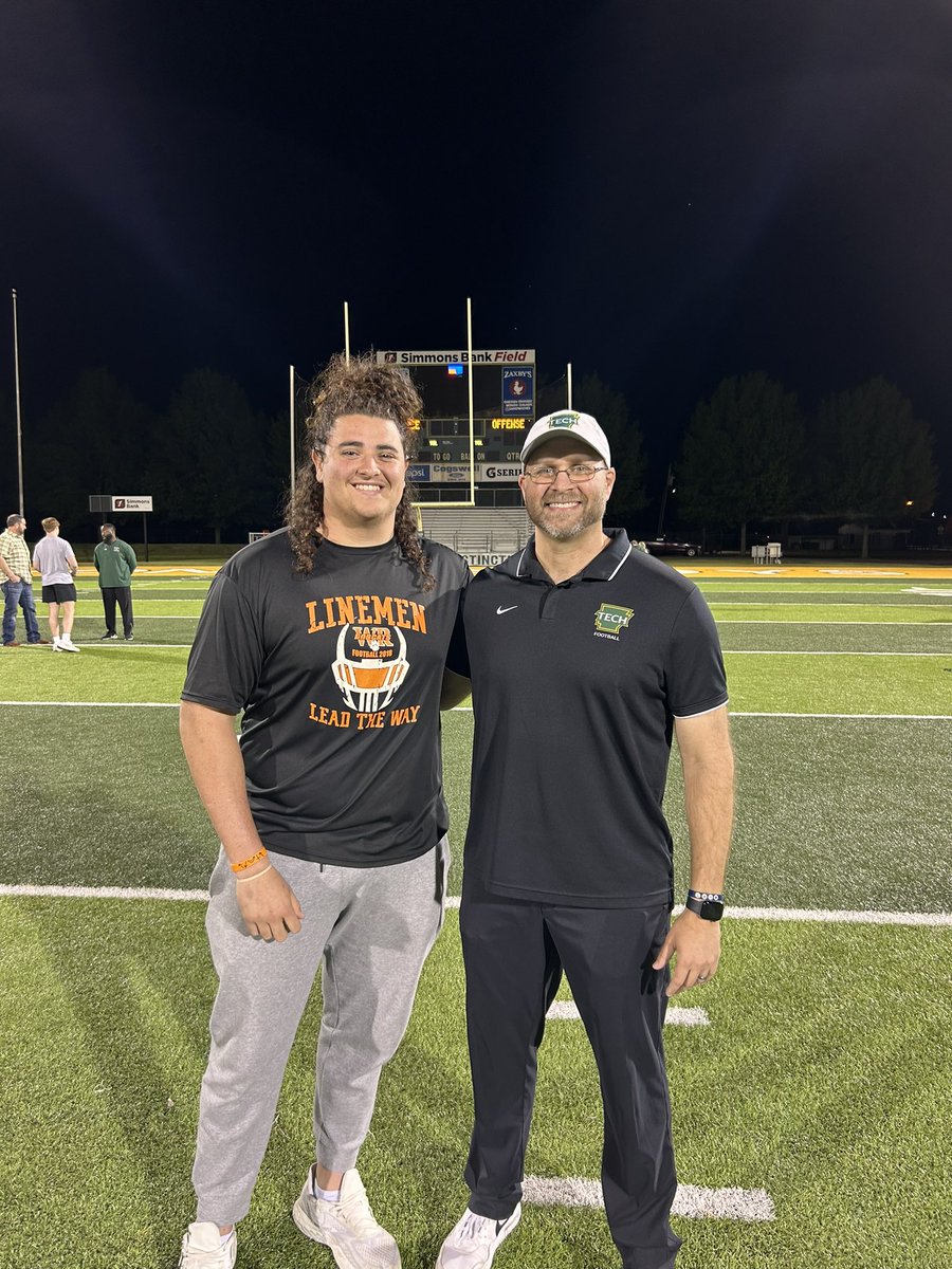 Collin Andrews (@collinandrews59) on Twitter photo Excited to announce that I have received my first offer to play at the next level! <a href="/CoachSchnabel/">Shawn Schnabel</a> <a href="/Coach_Shipp/">Kyle Shipp</a> <a href="/jefferyblake42/">Jeffery Blake</a> <a href="/ridge_walnut/">Walnut Ridge Football</a> Excited to announce that I have received my first offer to play at the next level! <a href="/CoachSchnabel/">Shawn Schnabel</a> <a href="/Coach_Shipp/">Kyle Shipp</a> <a href="/jefferyblake42/">Jeffery Blake</a> <a href="/ridge_walnut/">Walnut Ridge Football</a>