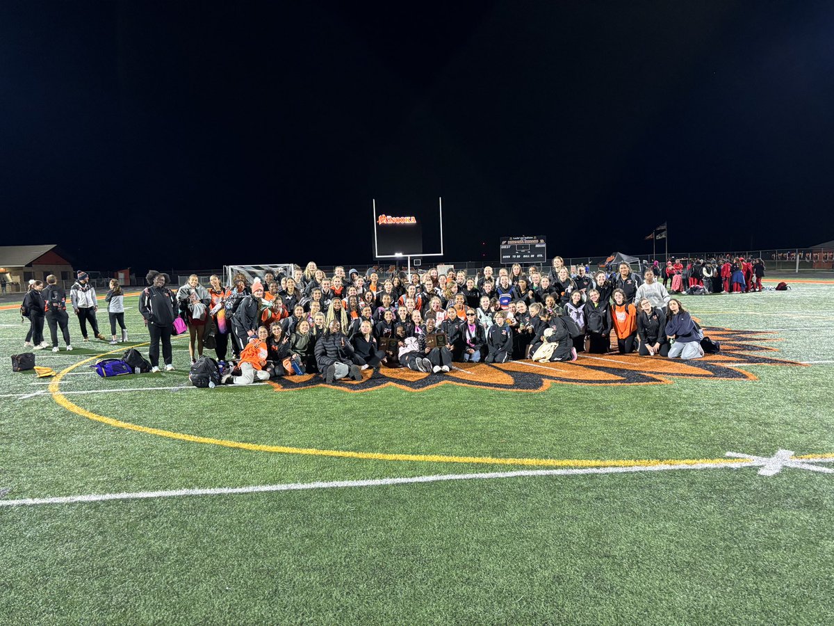 MinookaGTrack's tweet photo. Outstanding night at the Minooka Track and Field Invitational this evening!  Great performances, competition, and efforts on a windy night in Minooka!  Proud of this team! https://t.co/M6gB8F2WyI
