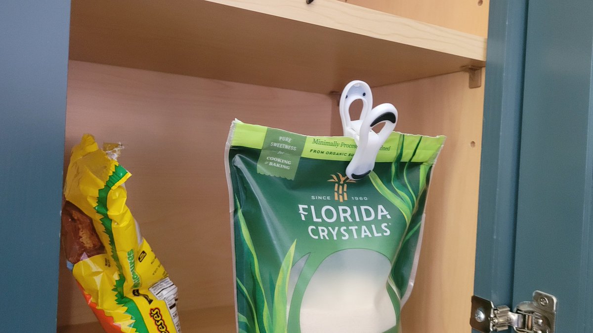 Florida crystals spotted at work. Should I be concerned? How do I realign my own personal crystals after this encounter.