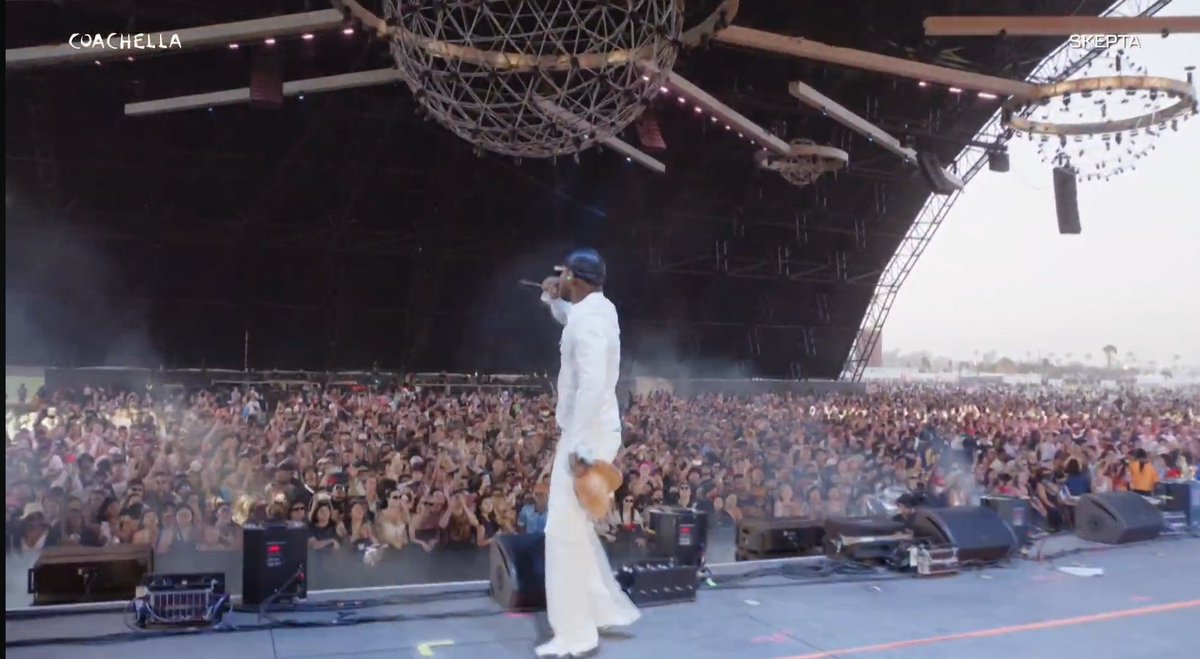 Ayeee @Skepta's Coachella set slaps!!!🤍