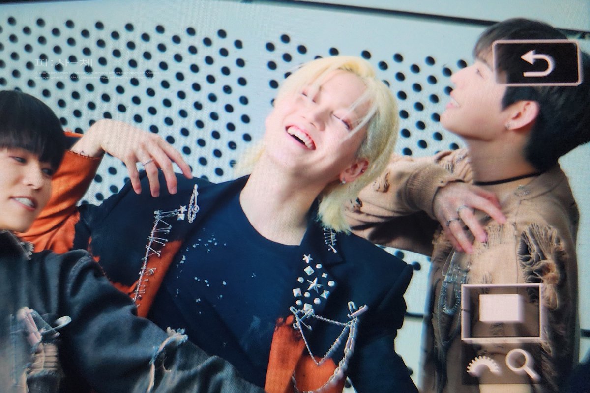 240413 온앤오프가조아...
#온앤오프 #승준 #ONF
