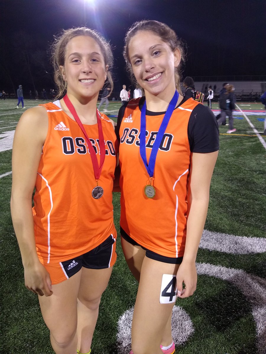 Girls 800 in 2:33 with Lamees Abid with lean over teammate Reese Ruska, awesome race girls! @OSHorioles