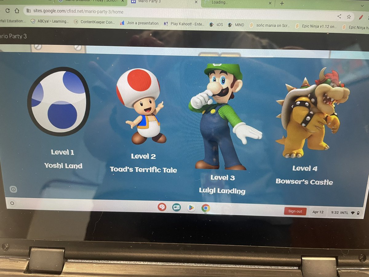 Today was our Mario Breakout before STAAR!! Students worked to save Princess Peach by answering questions from a text about the history of Mario! They also answered questions on fact vs opinion and synonyms vs antonyms. 🏎️💨🏁⭐️🌳🍄👸🏼🩵👨🏻 @CFISDWells #explorewells