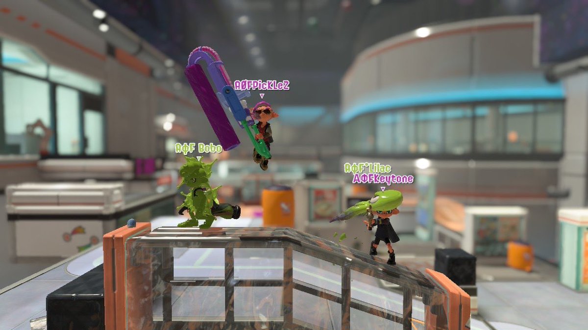 AOF_SPL3's tweet photo. So in our best All 4 1 run yet, we got top 8 in gold bracket, and finally got our revenge against celestial. Ggs to everyone we faced.

Bobo: vacing like it is no one business
Picklez: played big swig one game
Lilac: the average kd is still like 20/4
Keytone: feeding while cooler https://t.co/qJnzgSwYOY