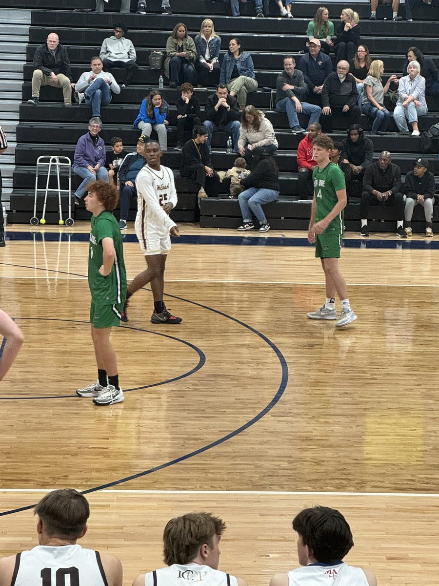 Congratulations to @NDCP_Hoops seniors Liam Ingles (Queen of All Saints) and Brendan Jost (Edison Park) on helping the ESCC to a 90-88 victory in tonight’s CCL/ESCC All-Star Game! #RaiseTheStaNDard