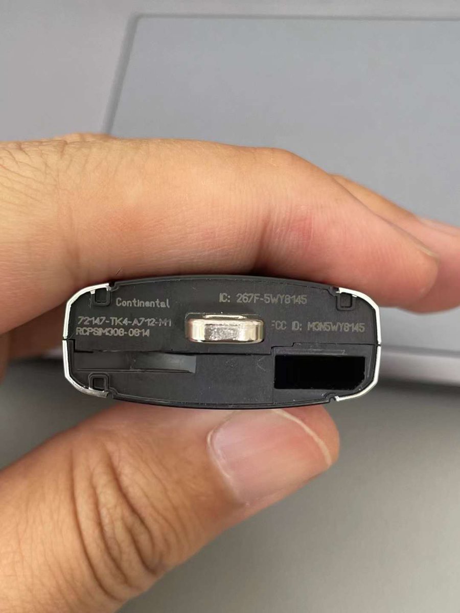Jenny08421's tweet photo. 2009-2014 Honda Acura remote , 313.8mhz , ID47 chip ,3+1button  FCC ID: M3N5WY8145   72147-TK4-A712-M1
whastapp :  https://t.co/ob3GBfjgR3
#keysremote #autoremote #carremote #carkey #keyshell #keycover  #Hondakey https://t.co/RDP9lLxUg2