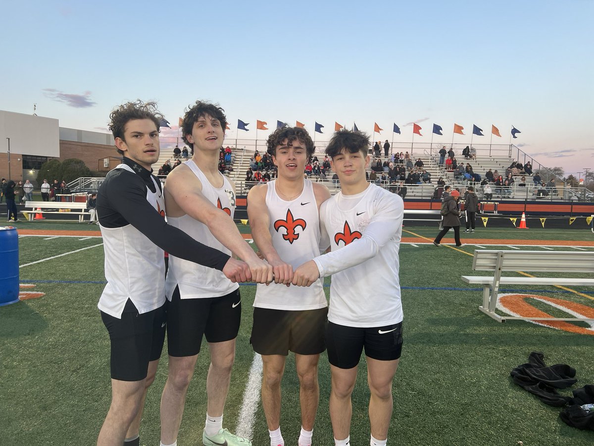 CoachBosSTCE's tweet photo. Edit Post:
Congrats to the 4x200 champs!  Great racing from Peter, Leo, Jack, and Gavin!
@STCEathletics @SAINTSrun @STCEFootball https://t.co/c7jAHHAL8n
