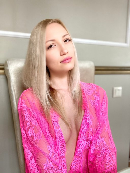 🦸&zwj;♂️Only Fans Hero Presents:  🔥 TheKayJoy 🔥  👇🏽SUB Now for FREE!👇🏻  https://t.co/hOTZyHykzd  Twitter: