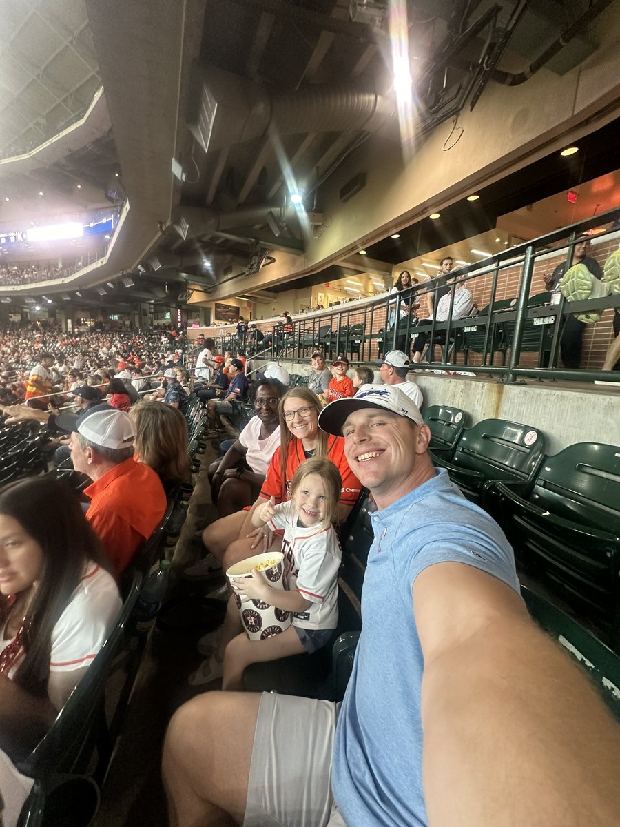 shayna15brown's tweet photo. Leightons first baseball game⚾️&amp;she asked me when halftime was.. gotta love her! Coaches kid! @basketball1245 joined us too! 

We are conflicted on Astros v Rangers but, supported the home team per Leightons request since she cheered so much for the Rangers last season 😂🤦🏼‍♀️#ws23 https://t.co/QDaBJiMGiw
