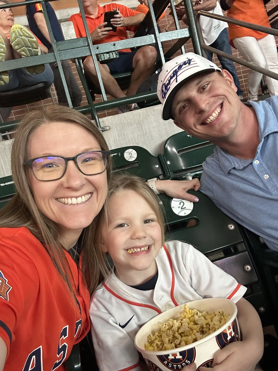 shayna15brown's tweet photo. Leightons first baseball game⚾️&amp;she asked me when halftime was.. gotta love her! Coaches kid! @basketball1245 joined us too! 

We are conflicted on Astros v Rangers but, supported the home team per Leightons request since she cheered so much for the Rangers last season 😂🤦🏼‍♀️#ws23 https://t.co/QDaBJiMGiw