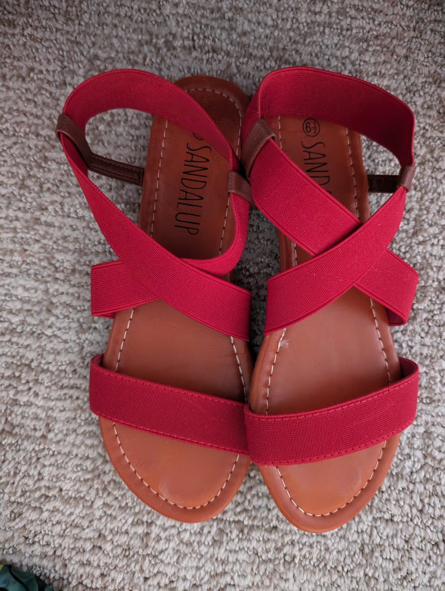 Sh*t day at work, but came home to find the sandals I ordered for a summer beach vacation came. They fit! Channeling my inner isis... @BatesPhysio