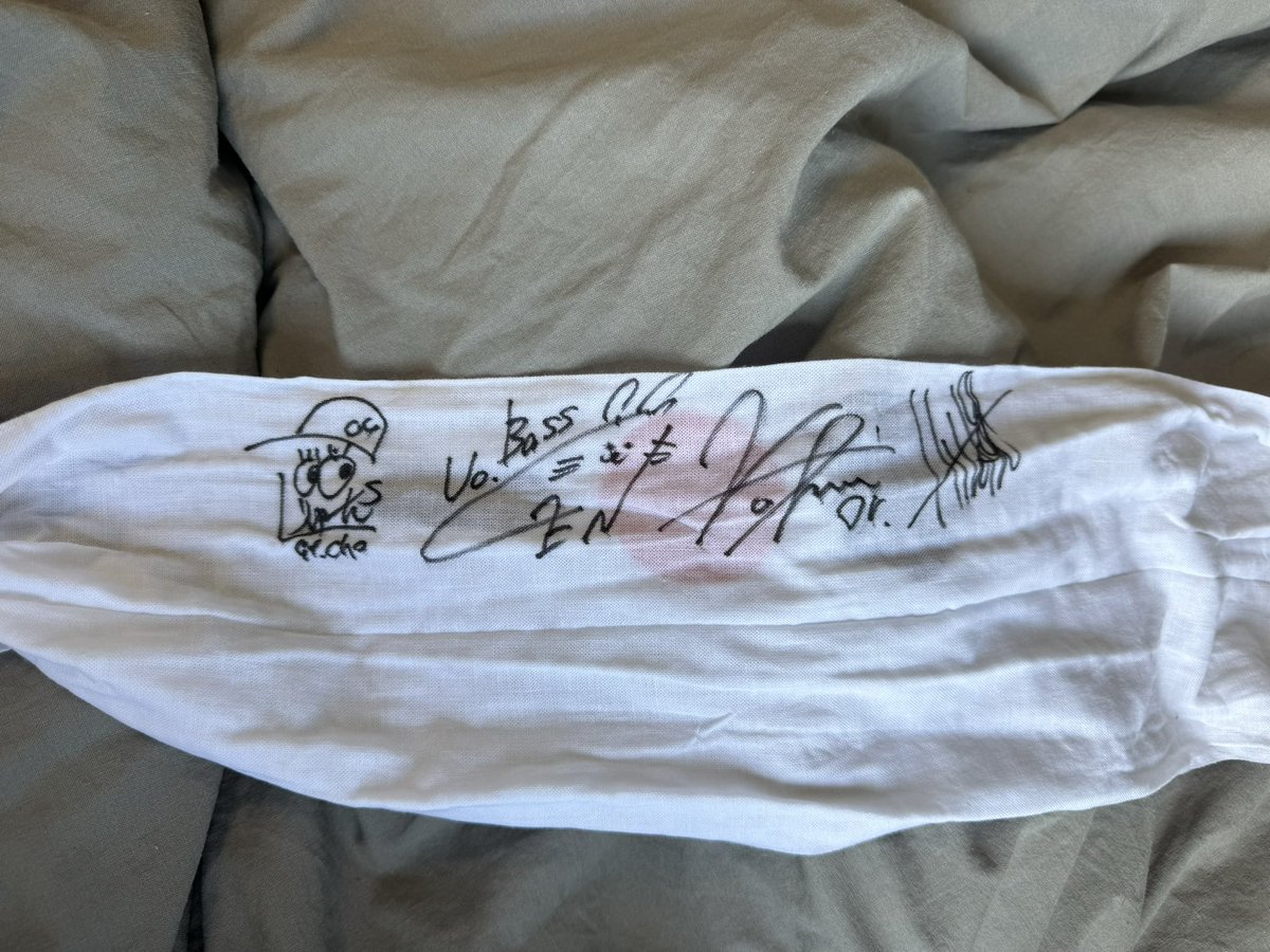 kappeidayo's tweet photo. GENさんに呼ばれてステージ上げられて心臓止まるかと思った、Zepp Nagoyaのステージに立った事一生自慢して生きて行くわ https://t.co/Q2lYD5BtNY